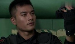 在线观看刀锋,剑影江湖，情仇恩怨